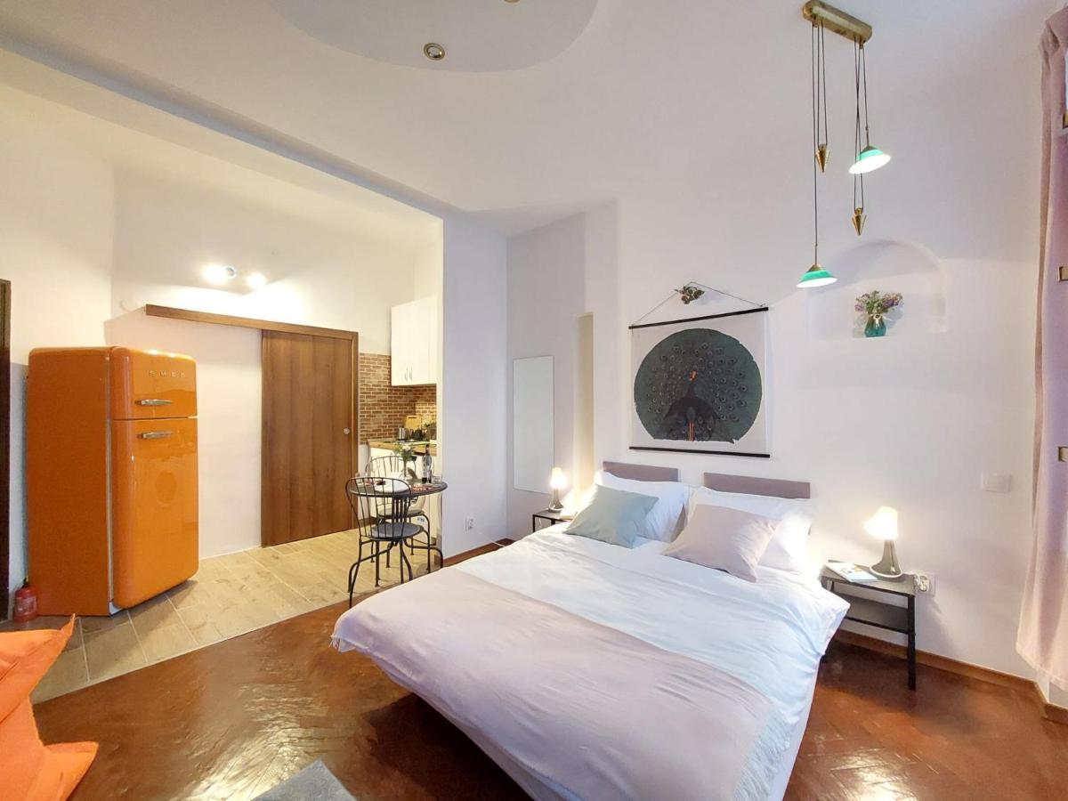 Sweet Dreams Suites Cosy Studio Piata Romana Bükreş Dış mekan fotoğraf